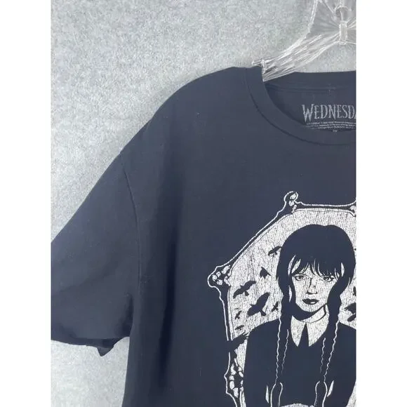 Goodie Two Sleeve Wednesday Shirt Size L Black Short Sleeve Adams Family TV Tee - Picture 3 of 9